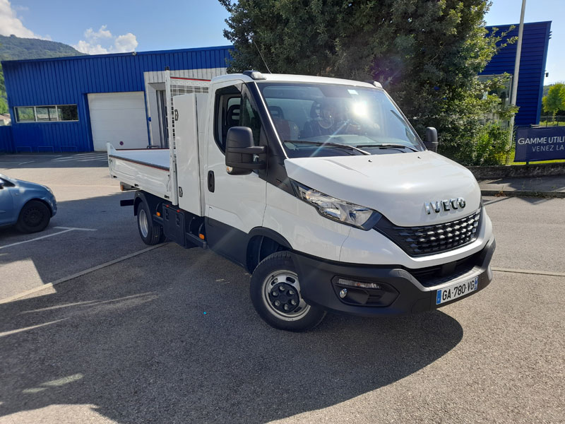 Camion benne 3.5 T